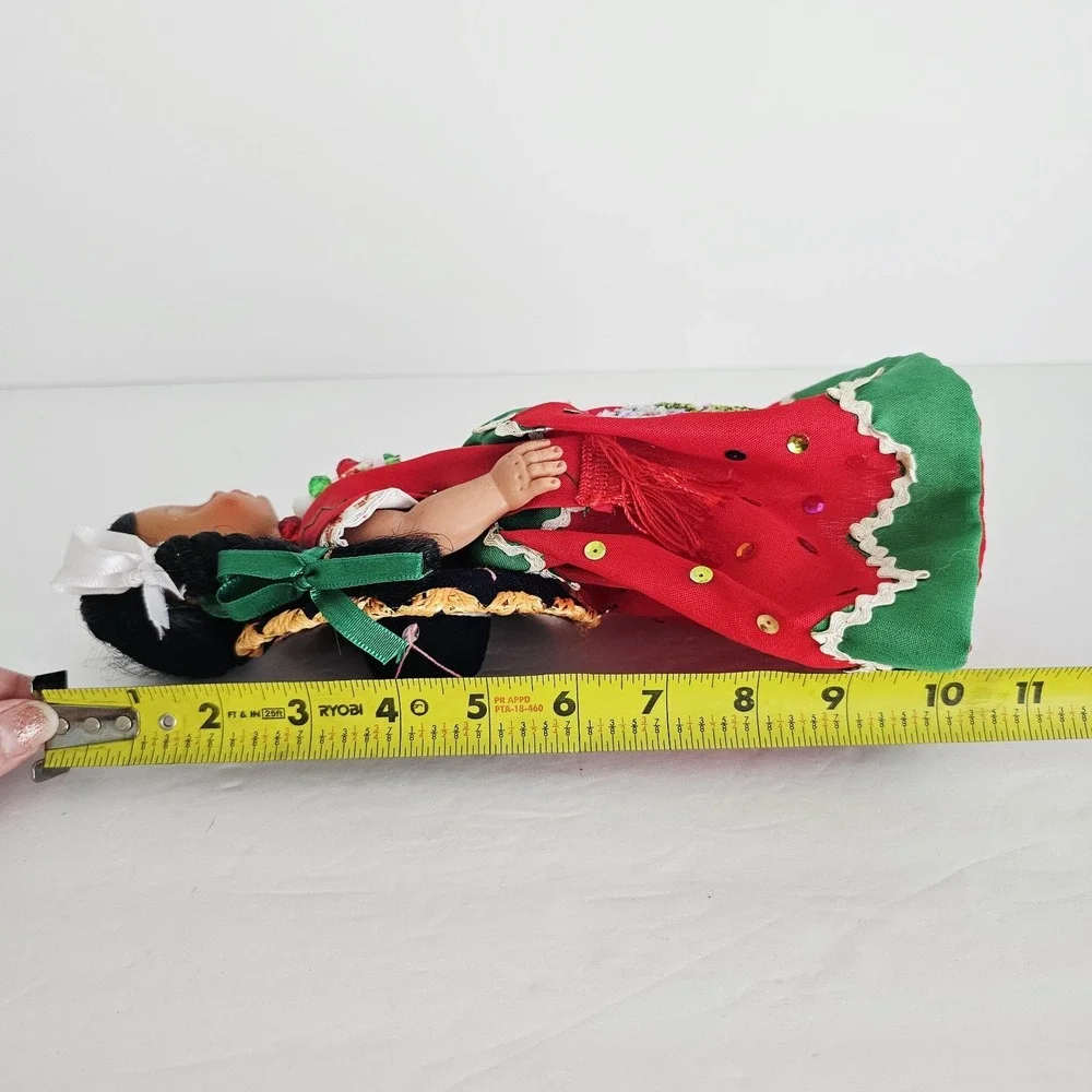 Vintage Mexican‎ Souvenir Doll China Poblana Red Green Dress Sombrero 10.5in